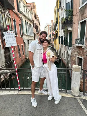 A couple from our creator collaborations on their trip